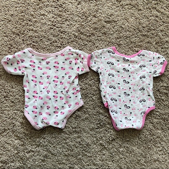 Sandy & Simon White and Pink Set of 3 Onesies - Picture 3 of 5